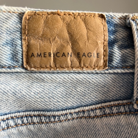 Ripped Blue Jeans - Picture 4 of 5